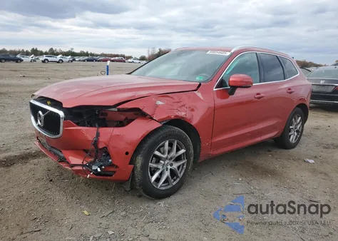 2019 Volvo Xc60 T5 Momentum z USA, uszkodzony, nr VIN LYV102DK7KB223427